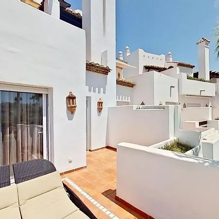 Villa Season Retreat *